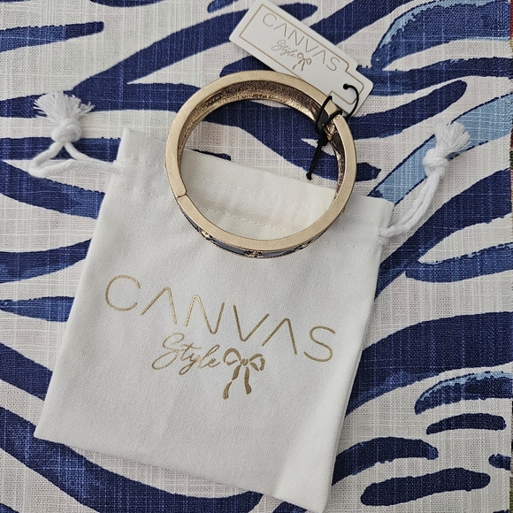 Canvas Style Darcy Enamel Nautical Anchor Hinge Bangle in Navy NWT - Picture 6 of 6